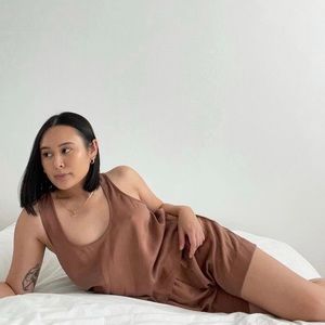 ISO LUNYA silk tank set in RICH BROWN